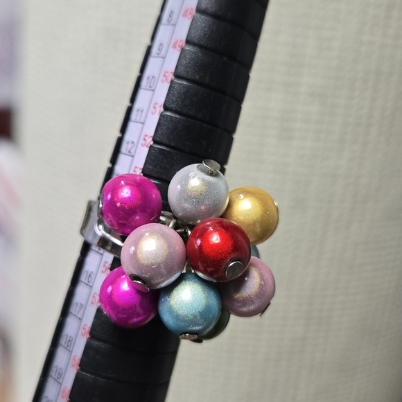 Multicolor Beaded Women's Sliver Tone Ring Size 7 - Picture 17 of 17